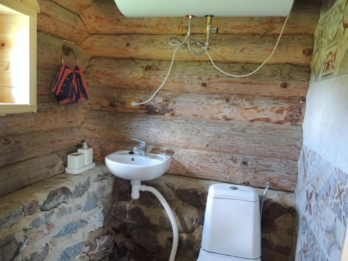 Suurekivi Kuelalistemaja Hotel Reigi Luaran gambar
