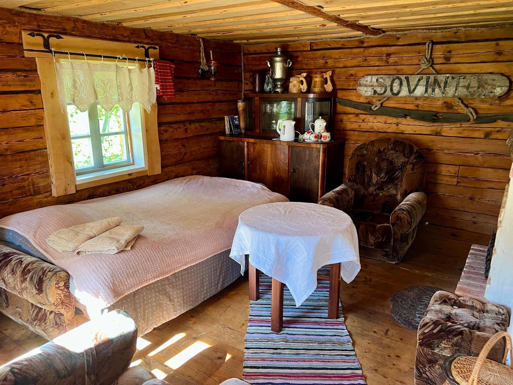 Suurekivi Kuelalistemaja Hotel Reigi Luaran gambar